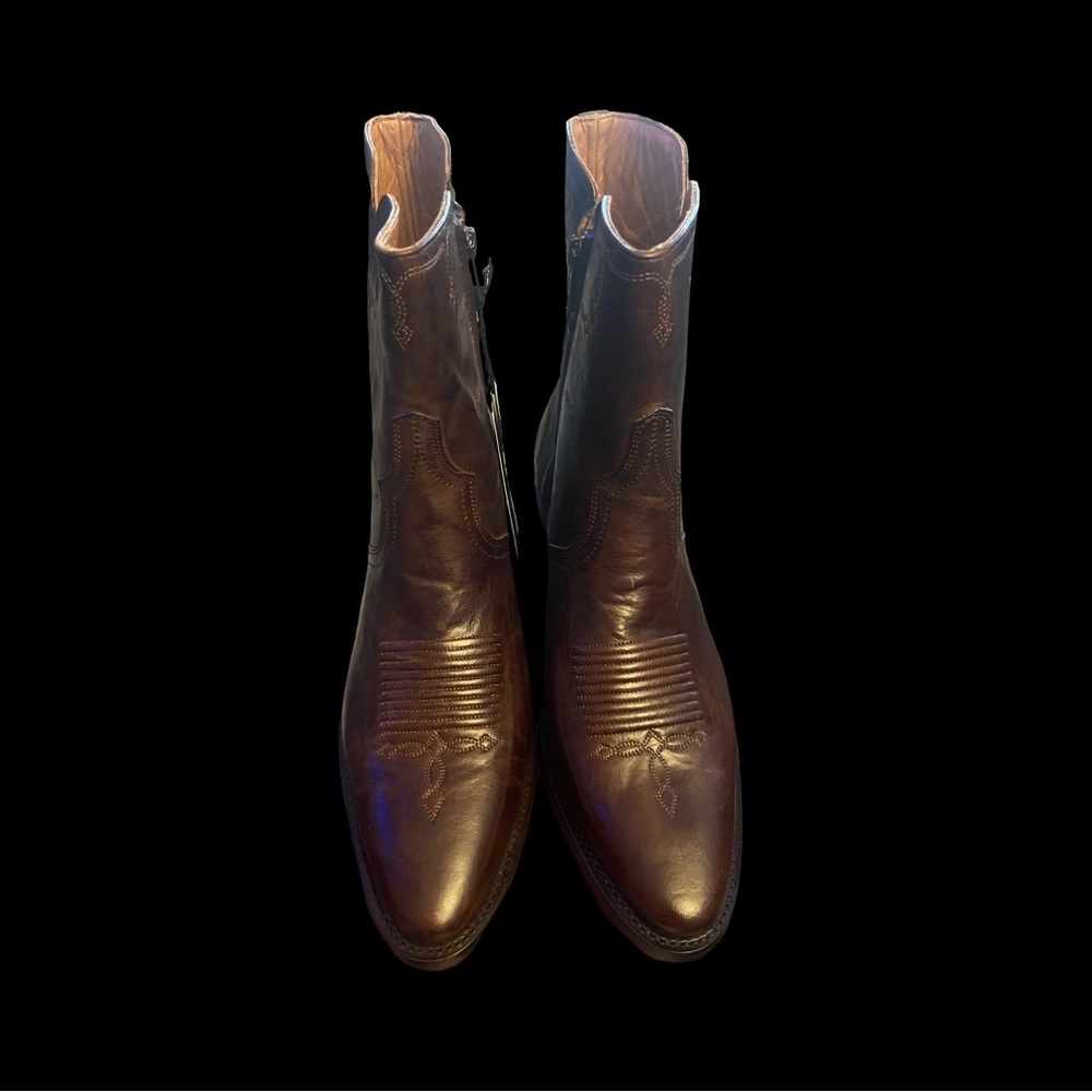 Women’s Lucchese Boots - Size 11B
